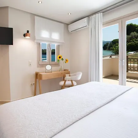 Enalion Apartment With Viewboat Dock & Close To Nidri! Nydri (Lefkada)