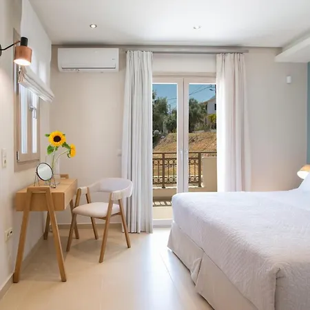 Enalion Apartment With Viewboat Dock & Close To Nidri! *